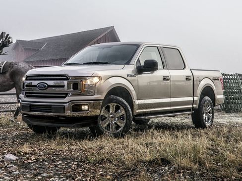 Used 2018 Ford F150 XLT w/ Equipment Group 302A Luxury AWD/4WD image 1