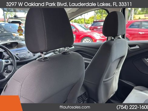 Used 2017 Ford C-MAX Energi SE FWD image 32