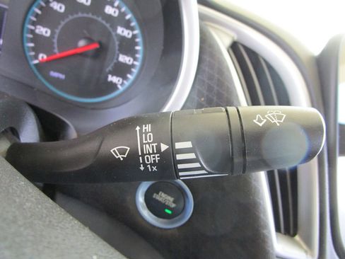 Used 2024 Chevrolet Malibu LT image 25