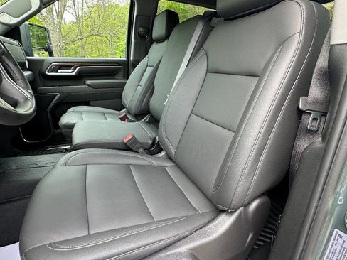 Used 2025 Chevrolet Silverado 3500 LT w/ All Star Edition AWD/4WD image 32