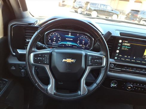 Used 2022 Chevrolet Silverado 1500 LT image 15