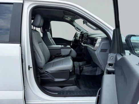 Used 2023 Ford F150 XL image 46