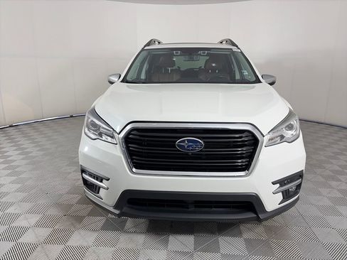 Used 2019 Subaru Ascent Touring AWD/4WD image 2