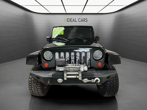 Used 2007 Jeep Wrangler Unlimited X w/ Dual Top Group AWD/4WD image 2