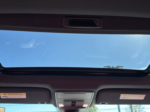 Used 2023 Acura Integra A-Spec image 27