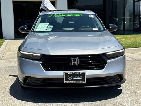 Used 2025 Honda Accord SE image 5