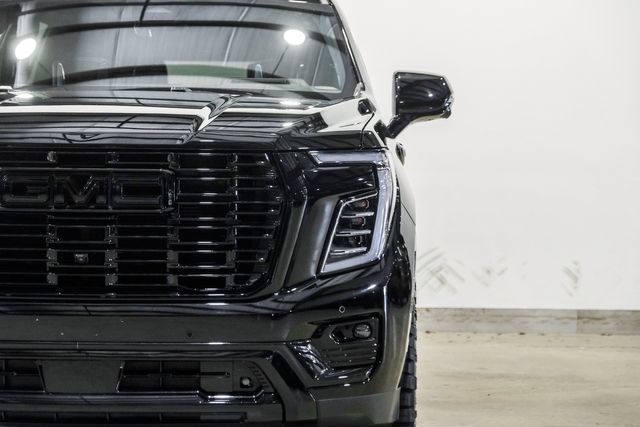 Used 2026 GMC Yukon Denali Ultimate AWD/4WD image 3