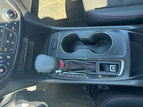 Used 2023 Chevrolet Equinox RS w/ LPO, Floor Liner Package AWD/4WD image 20