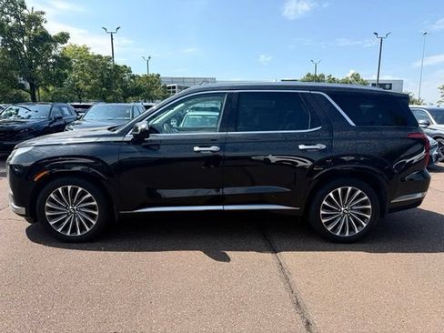 Used 2024 Hyundai Palisade Calligraphy AWD/4WD image 4