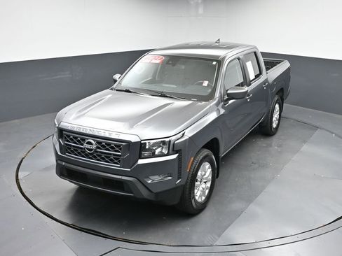 Used 2024 Nissan Frontier SV w/ SV Convenience Package image 36