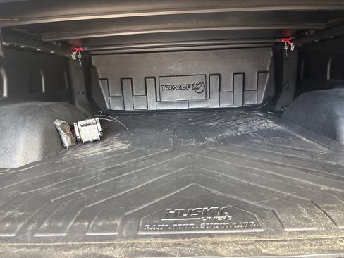 Used 2019 Chevrolet Silverado 1500 RST w/ All-Star Edition image 22