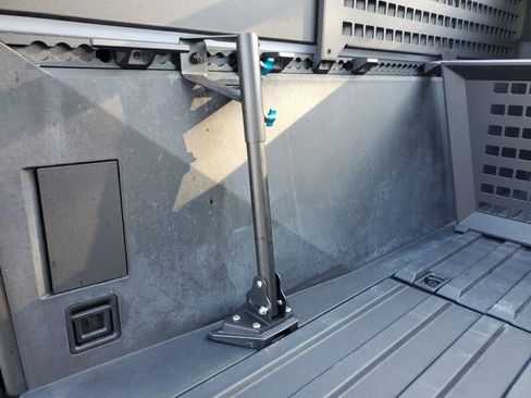 Used 2024 Tesla Cybertruck AWD Crew Cab image 14