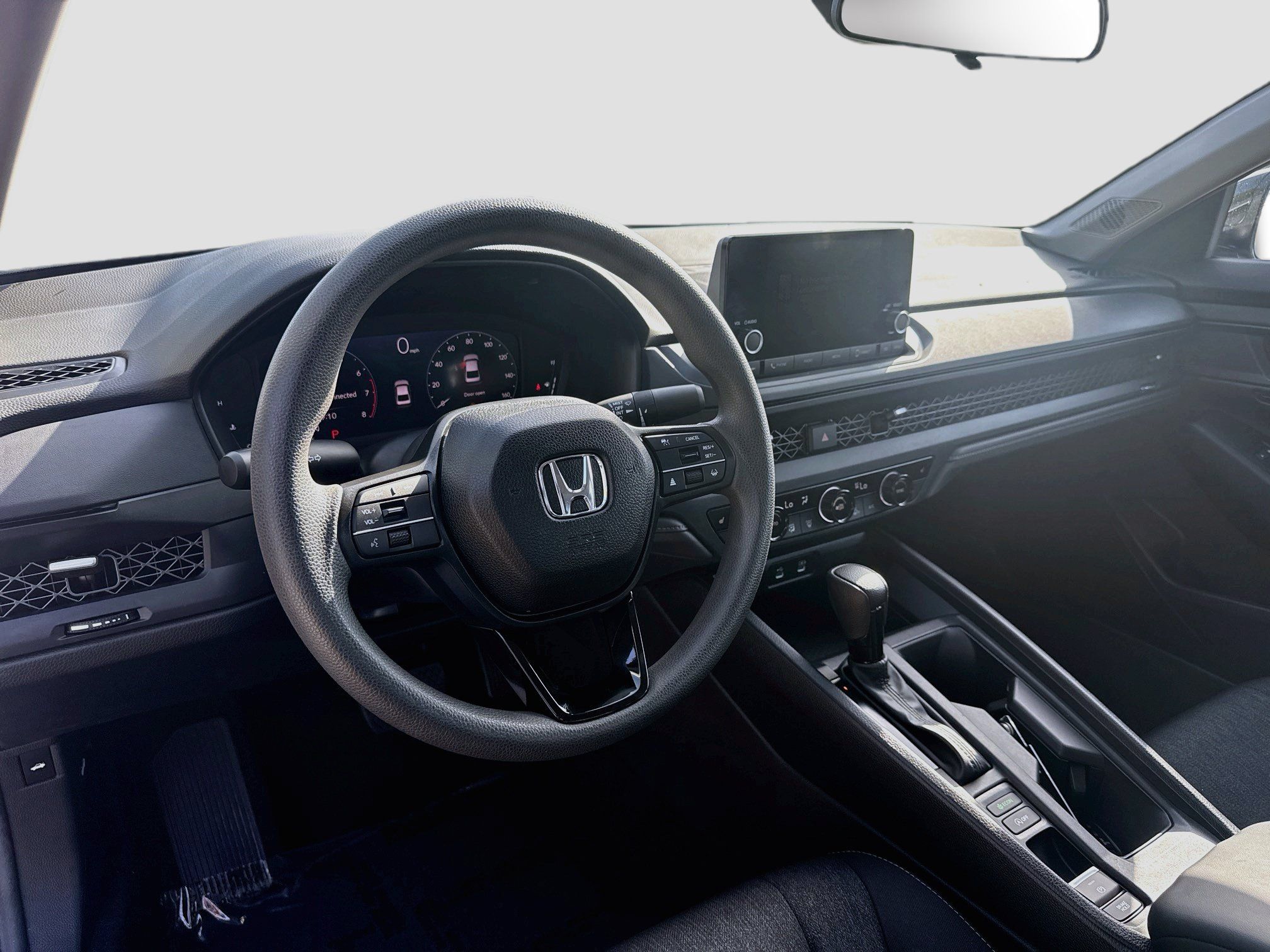 Used 2025 Honda Accord SE image 7