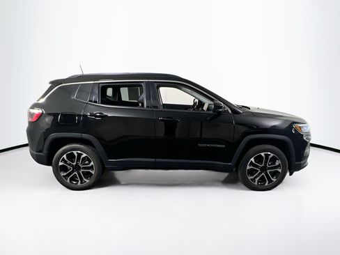 Used 2022 Jeep Compass Limited AWD/4WD image 4