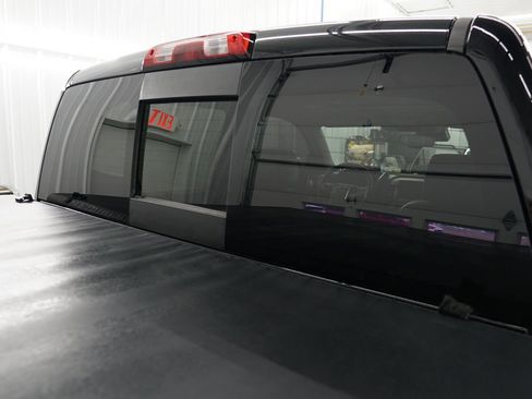 Used 2016 GMC Sierra 1500 Denali w/ Denali Ultimate Package AWD/4WD image 18