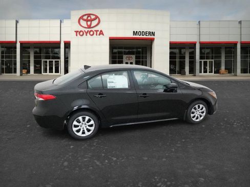 New 2026 Toyota Corolla LE FWD image 7