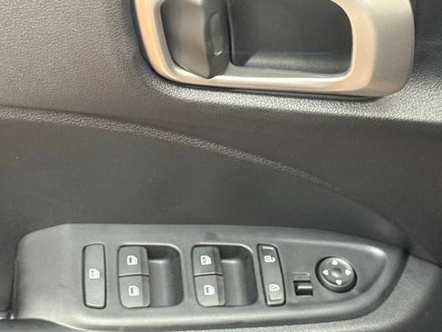 New 2026 Hyundai Venue SEL FWD image 22
