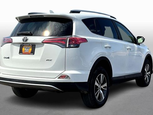 Used 2017 Toyota RAV4 XLE image 2