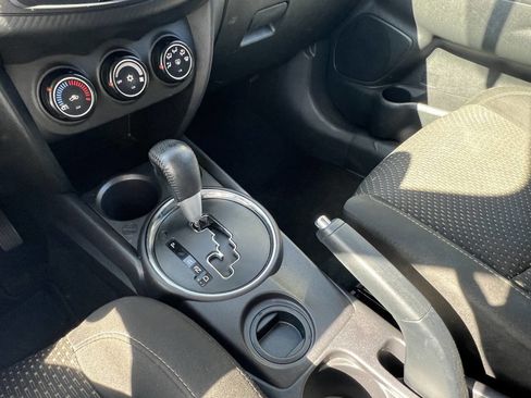 Used 2016 Mitsubishi Outlander Sport ES image 18