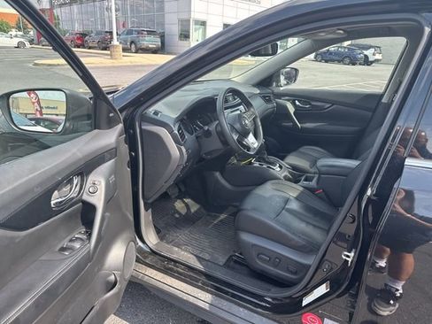 Certified 2020 Nissan Rogue SL w/ Premium Package AWD/4WD image 15