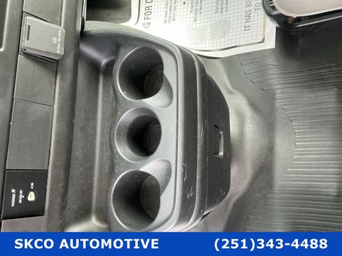 Used 2015 GMC Savana 2500 RWD image 25