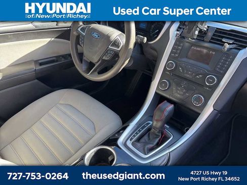 Used 2013 Ford Fusion S image 6