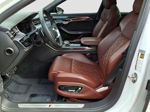 Used 2020 Audi S8 L AWD/4WD image 4