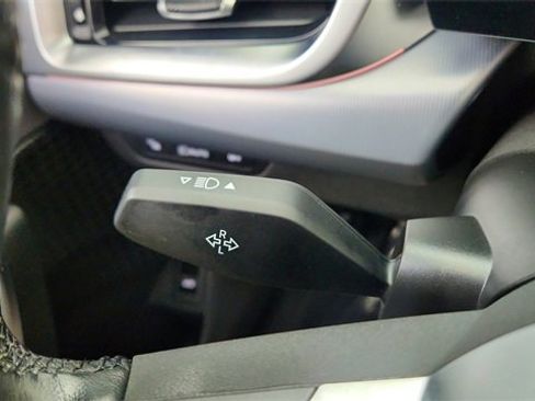 Used 2025 BMW X1 xDrive28i image 42