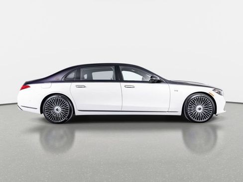 Used 2025 Mercedes-Benz Maybach S 680 4MATIC image 6