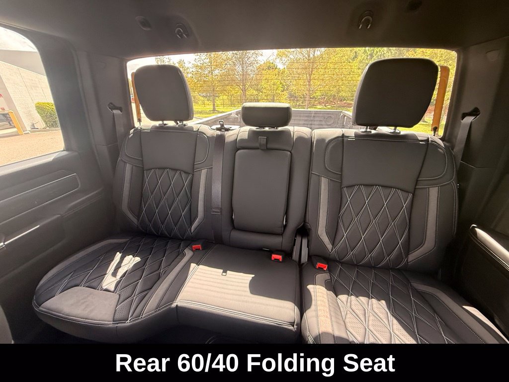 New 2026 RAM 3500 Big Horn AWD/4WD image 27