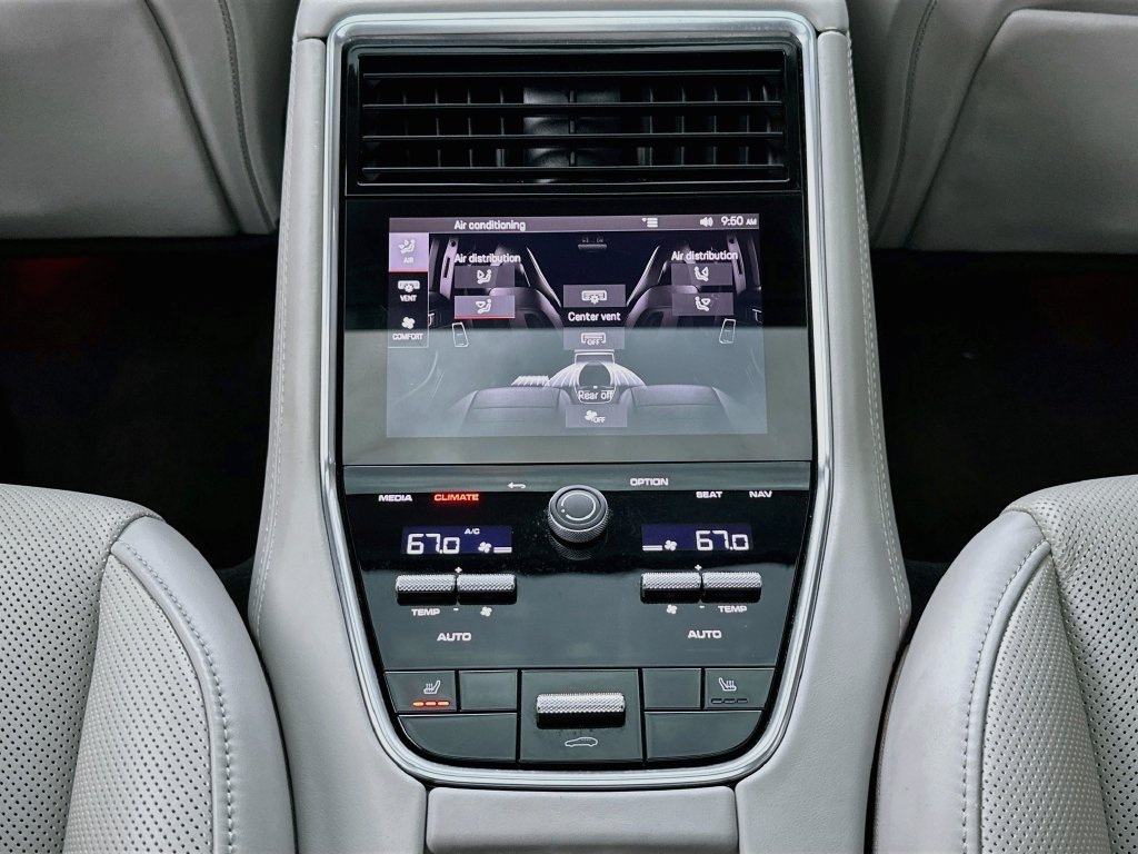 Certified 2022 Porsche Panamera 4S w/ Premium Package AWD/4WD image 26