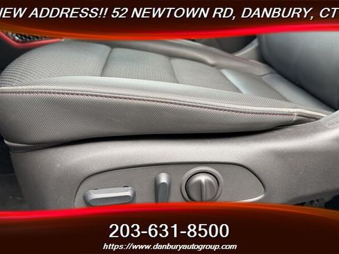 Used 2023 Chevrolet TrailBlazer RS w/ Convenience Package FWD image 13