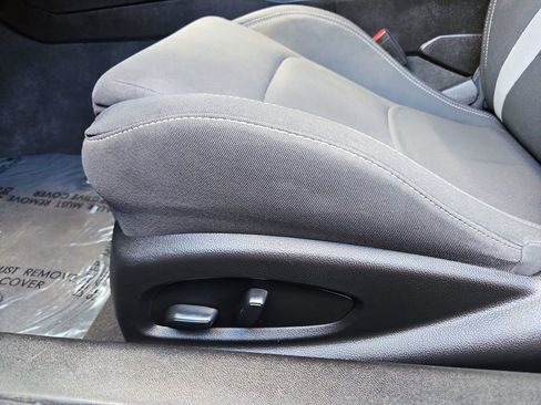 Used 2023 Chevrolet Camaro LT image 26