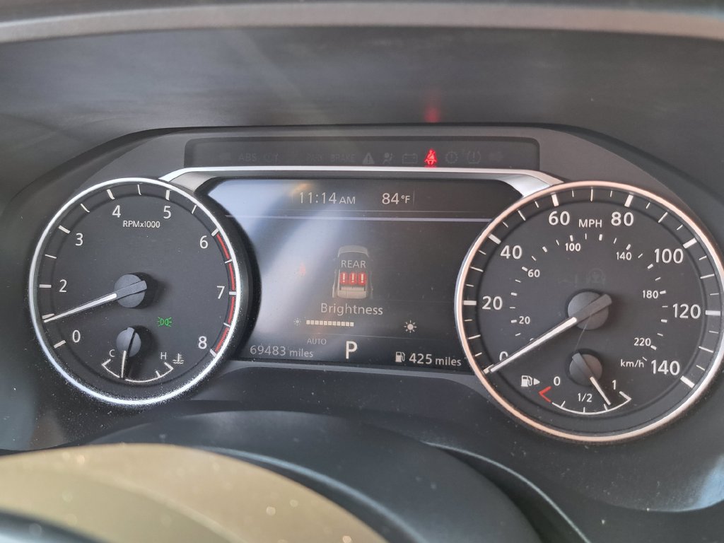 Used 2024 Nissan Rogue S AWD/4WD image 10