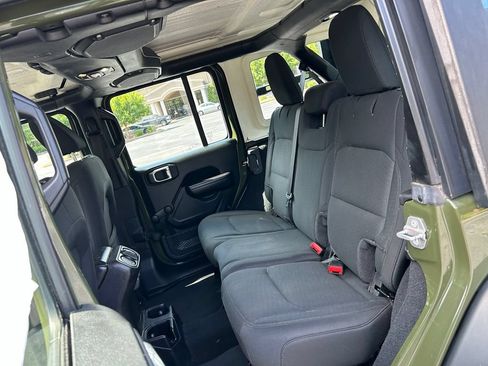 Used 2020 Jeep Wrangler Unlimited Sport AWD/4WD image 41