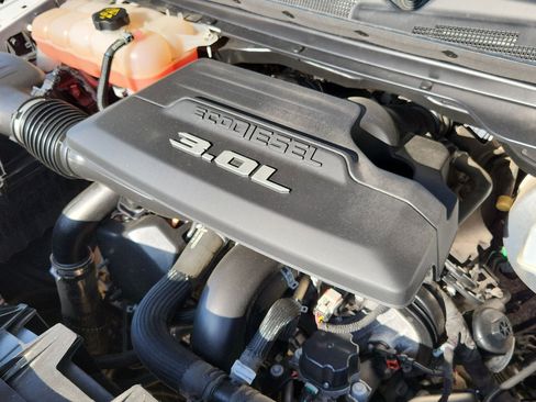 Used 2021 RAM 1500 Limited AWD/4WD image 10