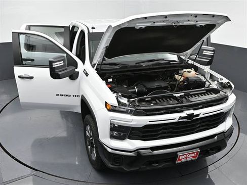 Used 2024 Chevrolet Silverado 2500 Custom w/ Custom Value Package AWD/4WD image 41