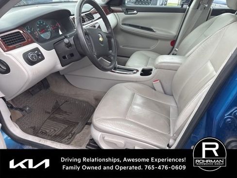 Used 2010 Chevrolet Impala LT w/ Luxury Edition Package FWD image 8