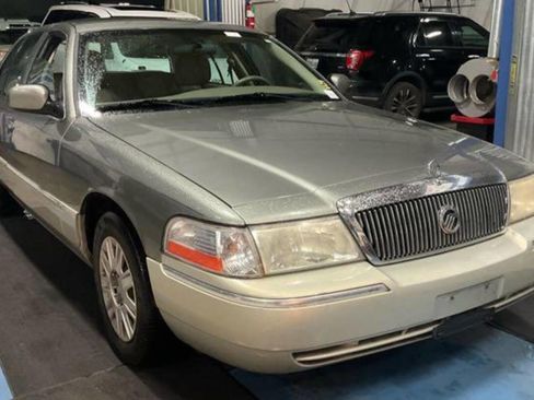 Used 2004 Mercury Grand Marquis GS image 4
