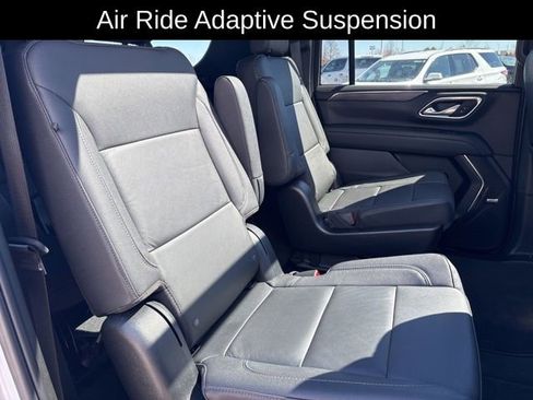 Certified 2023 Chevrolet Suburban Z71 w/ Z71 Off-Road Package image 21