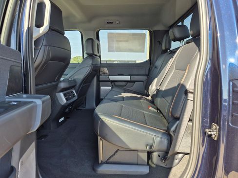 New 2025 Ford F250 Lariat w/ Black Appearance Package image 21