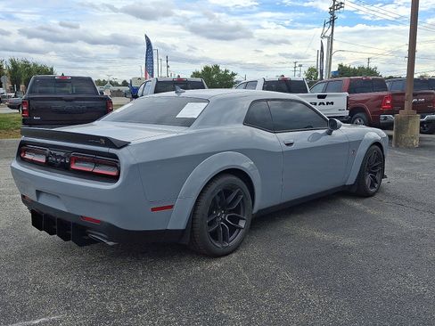 Used 2021 Dodge Challenger R/T Scat Pack image 8