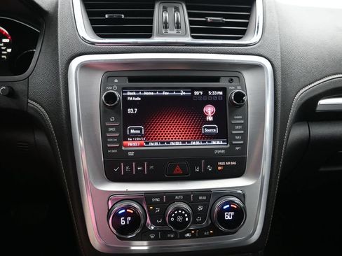 Used 2017 GMC Acadia Limited SLT FWD image 16
