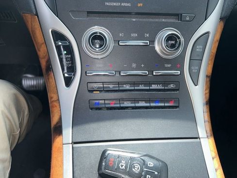 Used 2016 Lincoln MKX Reserve w/ Technology Package AWD/4WD image 10