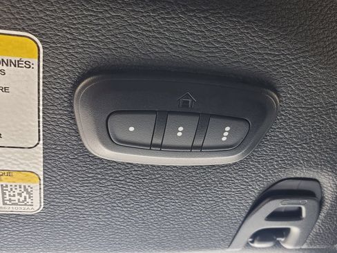 Used 2024 Jeep Wrangler Unlimited Sport AWD/4WD image 27