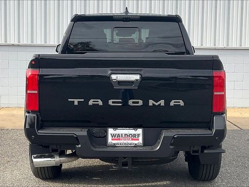 New 2025 Toyota Tacoma Limited image 5