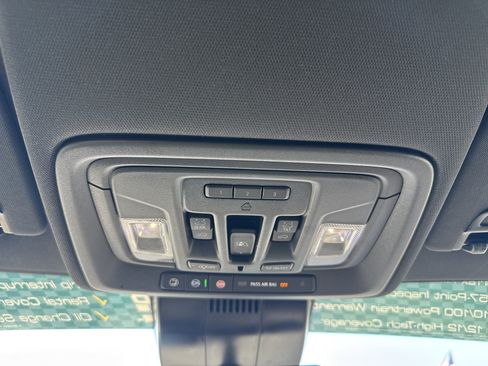 Used 2025 Chevrolet Silverado 2500 ZR2 w/ Technology Package image 25