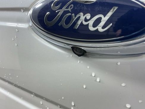 Used 2013 Ford F150 Lariat w/ Luxury Equipment Group image 9