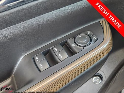 Used 2023 GMC Acadia SLE w/ Driver Convenience Package AWD/4WD image 22