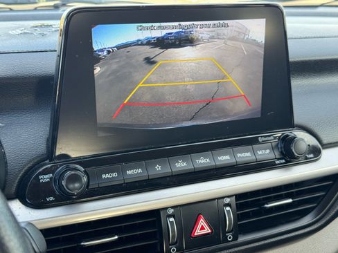 Used 2021 Kia Forte LXS image 28